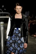 dest_i09_019