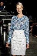 dest_i09_032