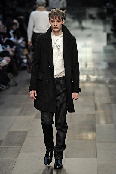 desfiles-burberry-milaoinverno2009menrtw-104