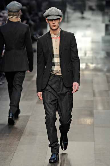desfiles-burberry-milaoinverno2009menrtw-108