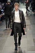 desfiles-burberry-milaoinverno2009menrtw-109