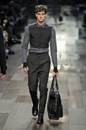desfiles-burberry-milaoinverno2009menrtw-119