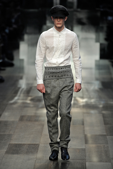 desfiles-burberry-milaoinverno2009menrtw-137