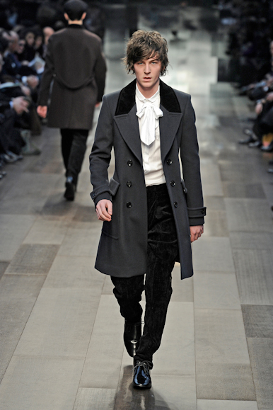 desfiles-burberry-milaoinverno2009menrtw-144