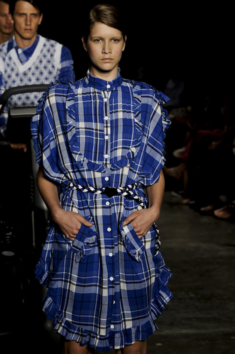 dest_i09_044