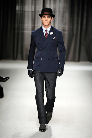 desfiles-moschino-milaoinverno2009menrtw-104