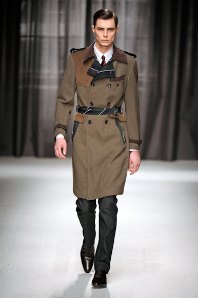 desfiles-moschino-milaoinverno2009menrtw-112