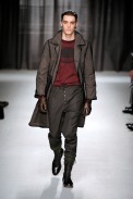 desfiles-moschino-milaoinverno2009menrtw-114