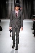 desfiles-moschino-milaoinverno2009menrtw-119