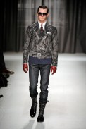 desfiles-moschino-milaoinverno2009menrtw-122
