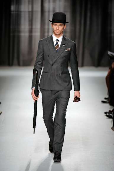 desfiles-moschino-milaoinverno2009menrtw-131