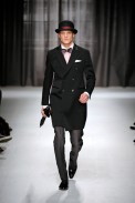 desfiles-moschino-milaoinverno2009menrtw-133