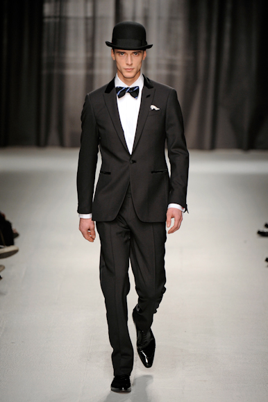 desfiles-moschino-milaoinverno2009menrtw-134