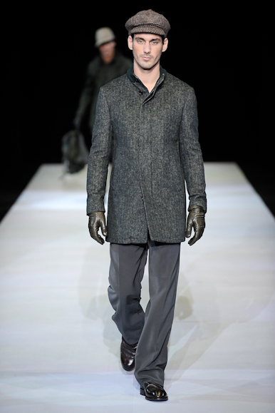 desfiles-emparmani-milaoinverno2009menrtw-105