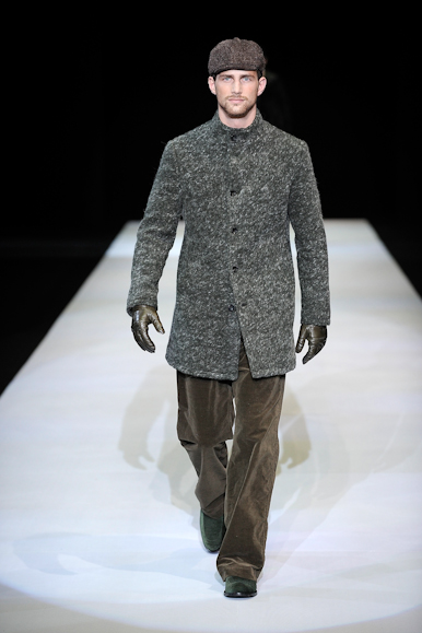 desfiles-emparmani-milaoinverno2009menrtw-109