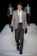 desfiles-emparmani-milaoinverno2009menrtw-158