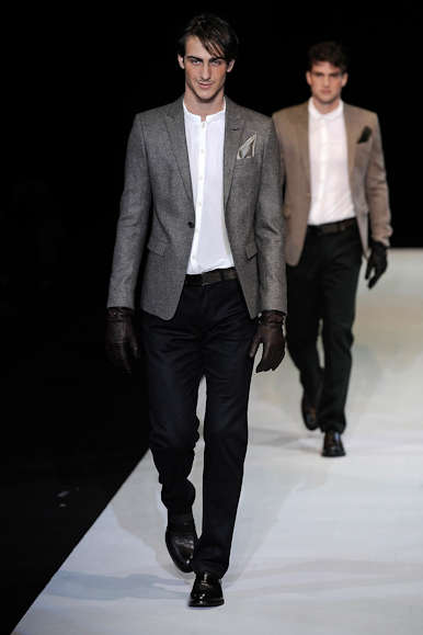 desfiles-emparmani-milaoinverno2009menrtw-159