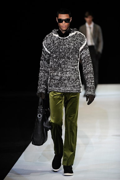 desfiles-emparmani-milaoinverno2009menrtw-164