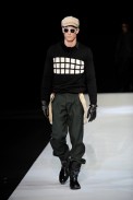 desfiles-emparmani-milaoinverno2009menrtw-175