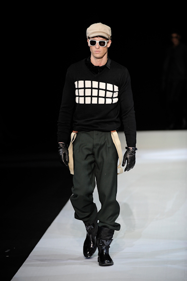 desfiles-emparmani-milaoinverno2009menrtw-175