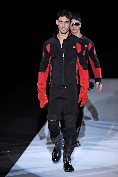 desfiles-emparmani-milaoinverno2009menrtw-187