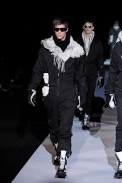 desfiles-emparmani-milaoinverno2009menrtw-192
