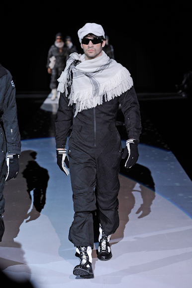 desfiles-emparmani-milaoinverno2009menrtw-193