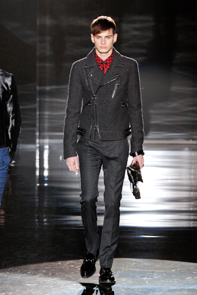 desfiles-gucci-milaoinverno2009menrtw-109
