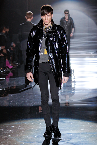 desfiles-gucci-milaoinverno2009menrtw-129