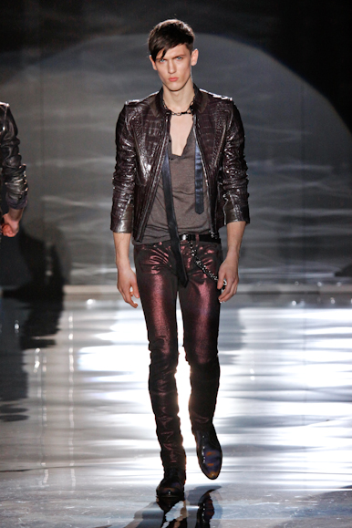 desfiles-gucci-milaoinverno2009menrtw-132