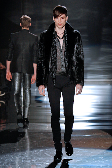 desfiles-gucci-milaoinverno2009menrtw-138