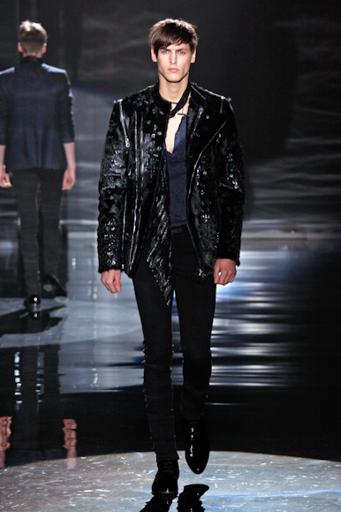 desfiles-gucci-milaoinverno2009menrtw-140