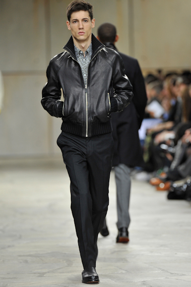 desfiles-hermes-parisinverno2009menrtw-111