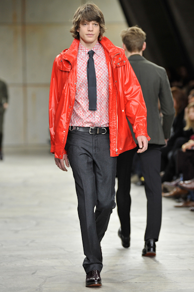 desfiles-hermes-parisinverno2009menrtw-118