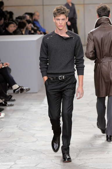 desfiles-hermes-parisinverno2009menrtw-121