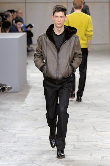 desfiles-hermes-parisinverno2009menrtw-129