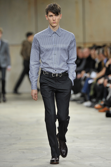 desfiles-hermes-parisinverno2009menrtw-131