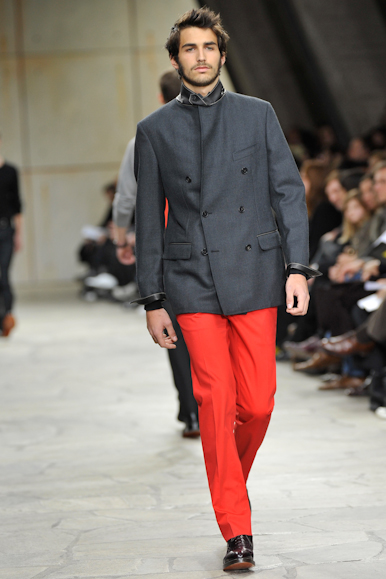 desfiles-hermes-parisinverno2009menrtw-139