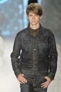 2flo_i09_033