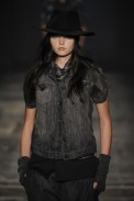 ellu_i09_019