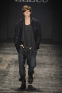 ellu_i09_056