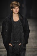 ellu_i09_057