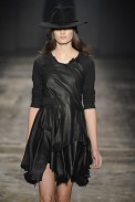 ellu_i09_086