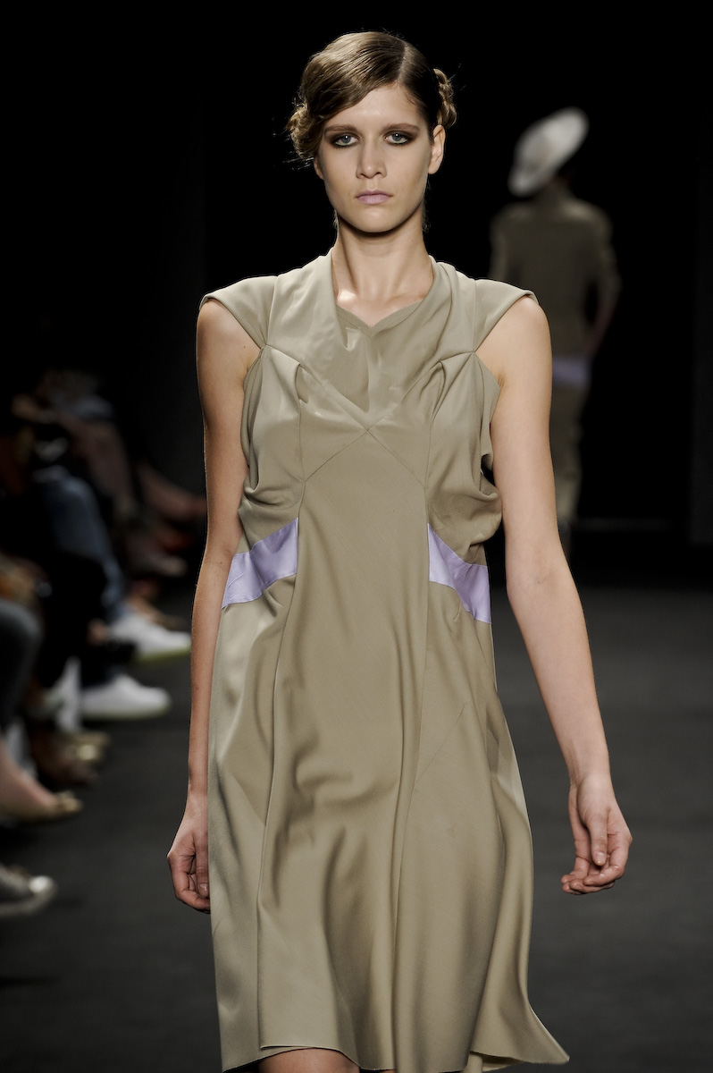 wran_i09_027