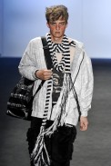 rese_i09_028