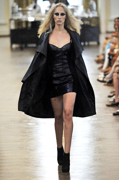 pav_fw10_012