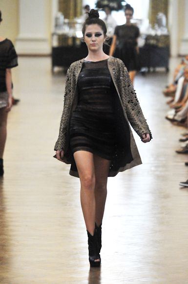 pav_fw10_016