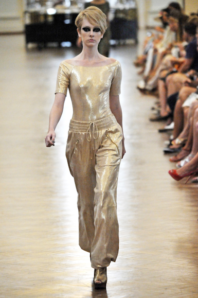 pav_fw10_020
