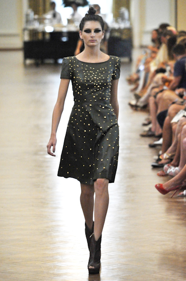 pav_fw10_021