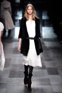desfiles-burberry-milaoinverno2009rtw-102